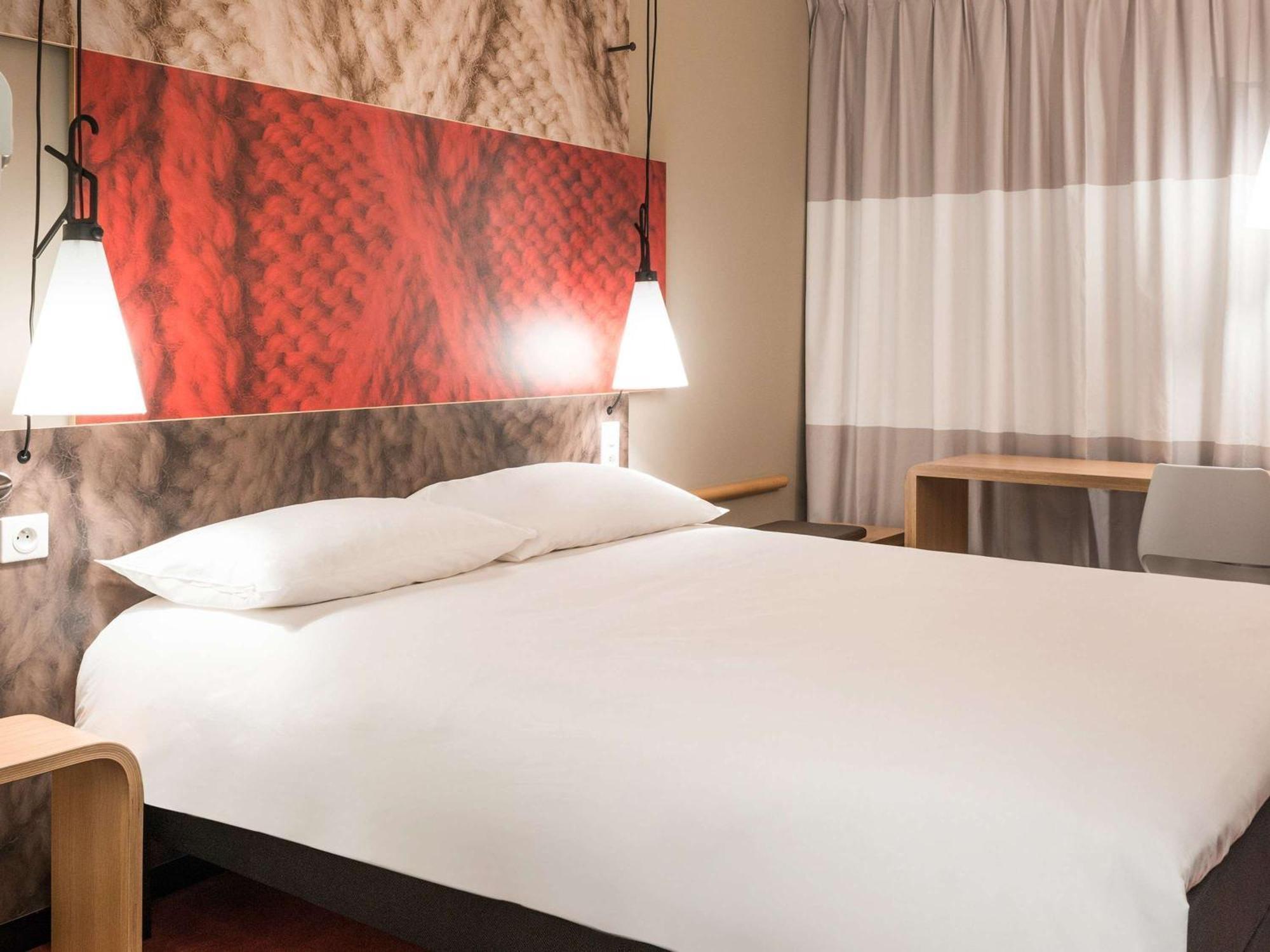 Hotel Ibis Center 3*